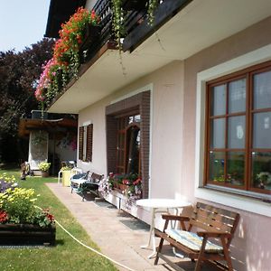 Bed and Breakfast Haus Sundl - Privatzimmer Emmersdorf an der Donau Exterior photo