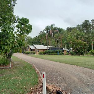 Bed and Breakfast Tukawyl Retreat Landsborough Exterior photo