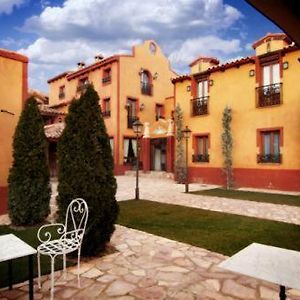 Hotel Rincon De Navarrete Calamocha Exterior photo