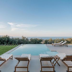 Villa Zefyros With Sea View Platanés Exterior photo