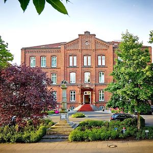 Hotel Navigare Buxtehude Exterior photo