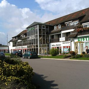 Hotel Zur Linde Ostrau  Exterior photo