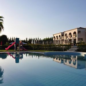 Hotel Arta Palace Exterior photo