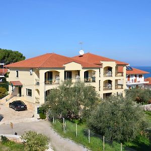 Hotel Patelis Poúlithra Exterior photo