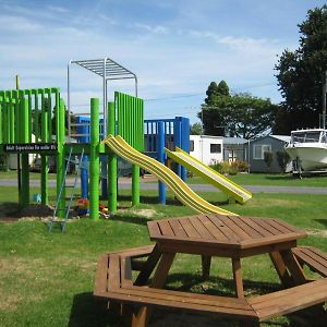 Hotel Te Puru Holiday Park Thames Exterior photo