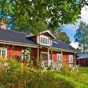 Bed and Breakfast STF Kungsgården Långvind Enånger Exterior photo