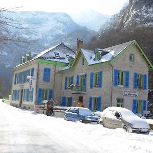 Hotel Auberge La Caverne Laruns Exterior photo