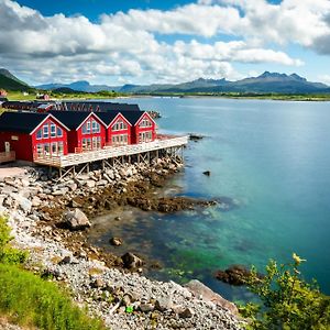 Lofoten Rorbu Lodge Offersoya Exterior photo