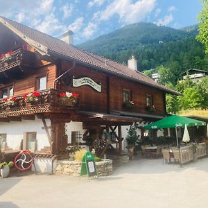 Bed and Breakfast Almhütte zwei Welten Obervellach Exterior photo