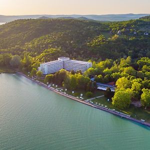 Hotel Club Tihany Exterior photo