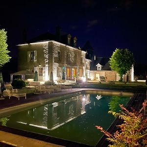 Hotel French Correze Moulin Bleu Saint-Pantaléon-de-Larche Exterior photo