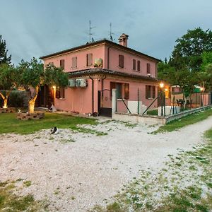 Hotel Casa Di Marco E Kaila Tavullia Exterior photo