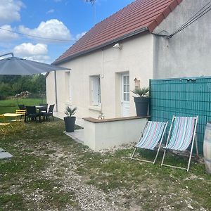 Villa Gite De La Renne Saint-Romain-sur-Cher Exterior photo