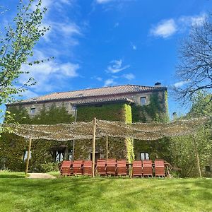 Villa L'Ancien Relais De Poste*** Saint-Dier-dʼAuvergne Exterior photo