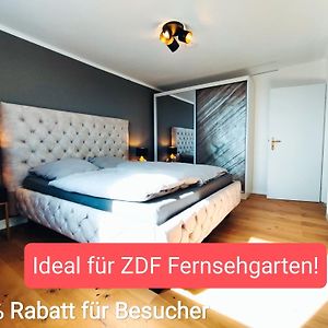 Ferienwohnung Penthouse-Feeling Bei Zdf Mit Aussicht Mainz Exterior photo