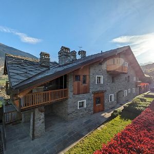 Ferienwohnung Le Grand-Cre Panoramique Aosta Exterior photo