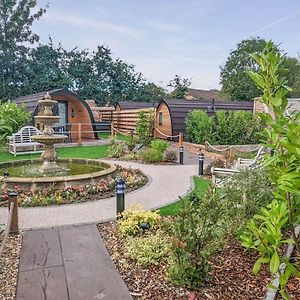 Hotel Peacock Lake Glamping East Bridgford Exterior photo