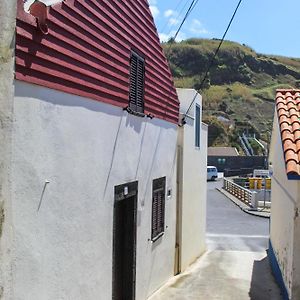 Villa Casa Pe Na Areia Mosteiros  Exterior photo