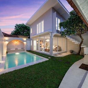 Lovely 3 Bedroom Villa With Private Pool Canggu Exterior photo