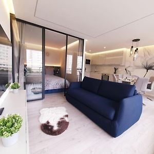 Appartement Elegant Avec Balcon Paris - La Defense Puteaux Exterior photo