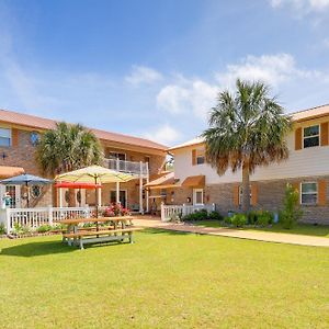 Newport Home With Private Balconies And Creek Access! Broad Creek Exterior photo