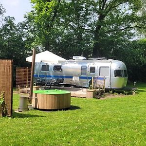 Villa Glamping Aan De Maas Kessel  Exterior photo