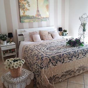 Hotel Charming Gea San Felice a Cancello Room photo