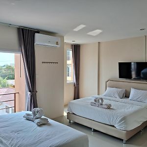 Hotel เคทู เกสเฮาส์ Chonburi Exterior photo