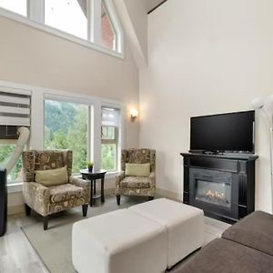 Ferienwohnung Mountain View Penthouse 7Br Combo Unit Bliss Harrison Hot Springs Exterior photo