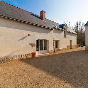 Villa Charmant Gite En Bord De Loire Avec Jardin, Proche De Saumur Et Des Chateaux - Fr-1-622-39 Saint-Martin-de-la-Place Exterior photo