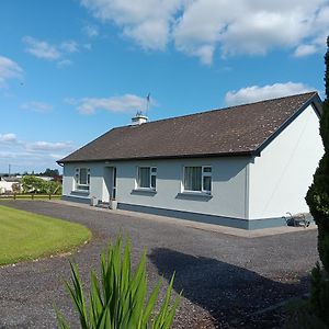 Home From Home In East Galway Ballycrossaun Exterior photo