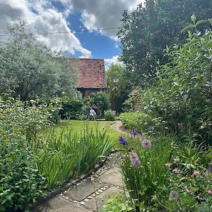 Garden Cottage Henley-on-Thames Exterior photo