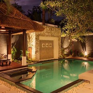 Balinese Stile Villa Nusa Dua  Exterior photo