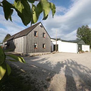 Spacious 6 Bedroom Property On A Working Fruit Farm Tore Exterior photo