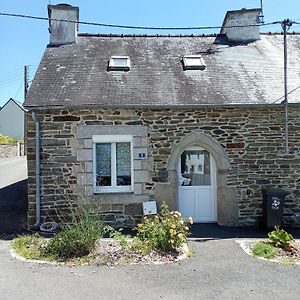 Villa Ti An Traon Le Petit Gite En Coeur De Bretagne Carhaix-Plouguer Exterior photo