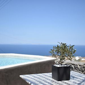Panthea Suite Santorini - Private Hot Tub Vourvoúlos Exterior photo