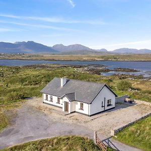 Villa Inishnee Haven Roundstone Exterior photo