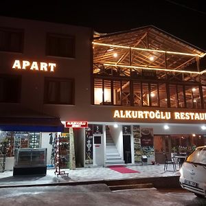 Aparthotel Alkurtoglu Pansiyon&Cafe& Restoran Macka Exterior photo