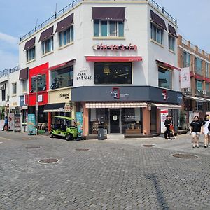 Gureumchae Guesthouse Jeonju Exterior photo