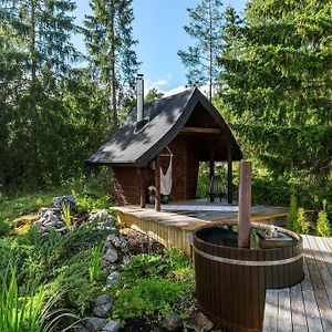 Cheerful House With Sauna And Bathtub Almunge Exterior photo