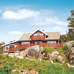 Beautiful Home In Lindesnes With Kitchen Svenevik Exterior photo