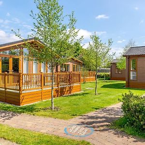 Canterbury Reach Lodge Retreat Petham Exterior photo