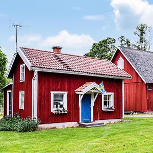 Cozy Home In Rrvik With Lake View Rörvik Exterior photo