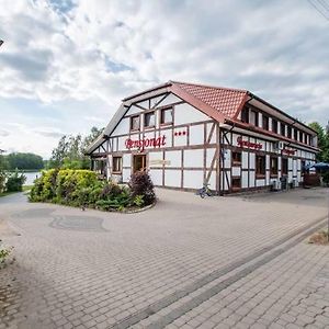 Hotel Pensjonat Wejsunek Ruciane-Nida Exterior photo