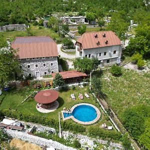 Prek Bjeshka Guesthouse Theth Exterior photo