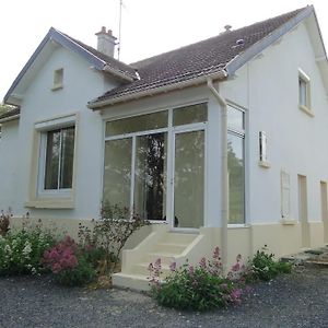 Villa Meuble De Tourisme Familial Bord De Plage Saint-Laurent-sur-Mer Exterior photo