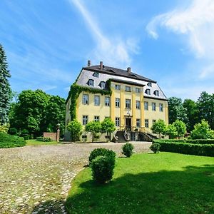 Ferienwohnung Rittergut/Gutshaus Großgestewitz Naumburg  Exterior photo