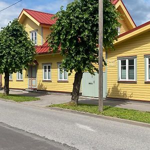 Ferienwohnung Ranna Majutus Pärnu Exterior photo