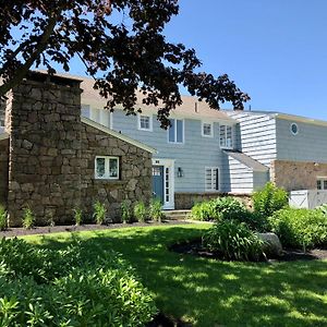 4 Bedroom Beach House With Stunning LI Sound Views Guilford Exterior photo