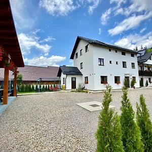 Hotel Casa Ambra Sadová Exterior photo